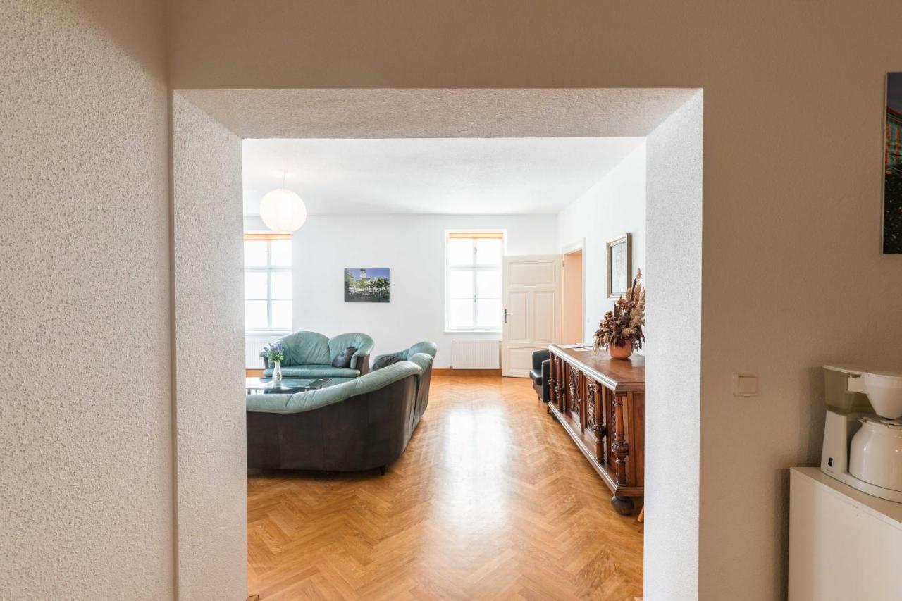 Rathausplatz Apartment *